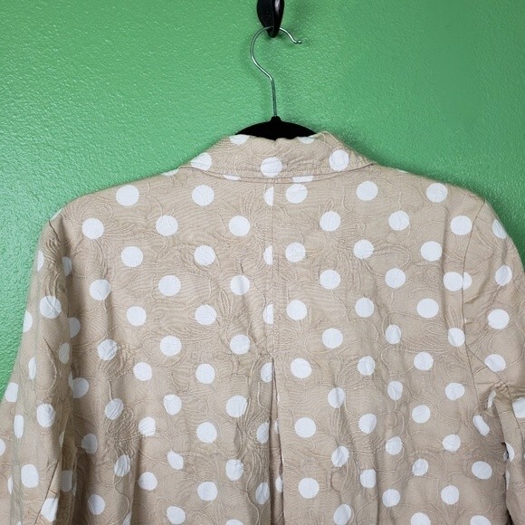 Chico's Womens Biege White Poka Dot Button Up Shacket Size 2/ Size 12/14 - Picture 6 of 13